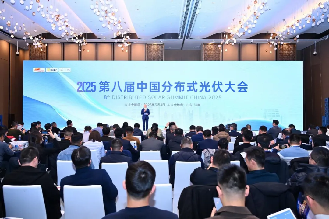 星空体育网页版,星空体育（中国）官方网站登录界面新能源（01735.HK）荣获“组件新势力品牌奖”