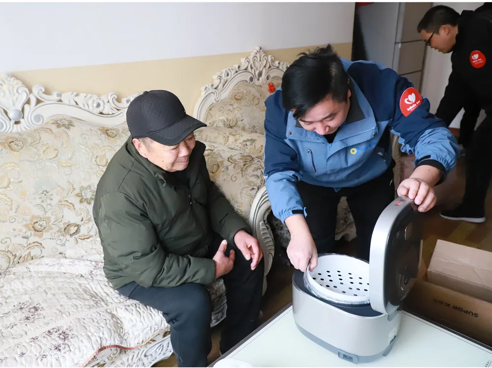 帮扶慰问送关怀 岁寒情深暖人心｜第十五季“大爱星空体育网页版,星空体育（中国）官方网站登录界面 情暖高新”第四站