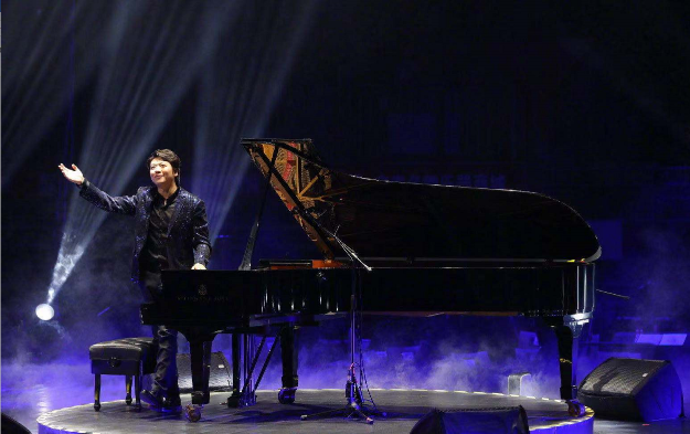 2019 星空体育网页版,星空体育（中国）官方网站登录界面之夜郎朗和朋友们的音乐会系列报道新闻媒体汇编