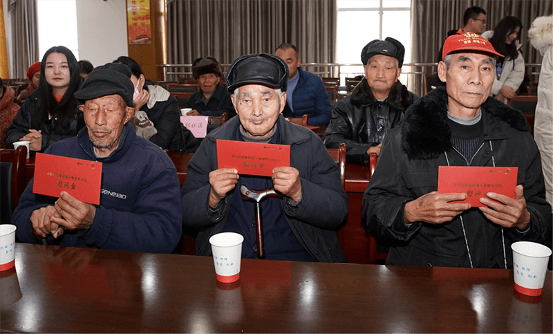 第十季“大爱星空体育网页版,星空体育(中国)官方网站登录界面 暖冬行动”系列报道新闻媒体汇编