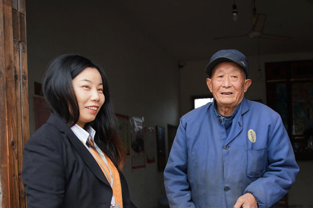 第十季“大爱星空体育网页版,星空体育(中国)官方网站登录界面 暖冬行动”系列报道新闻媒体汇编