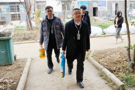 第十季“大爱星空体育网页版,星空体育(中国)官方网站登录界面 暖冬行动”系列报道新闻媒体汇编