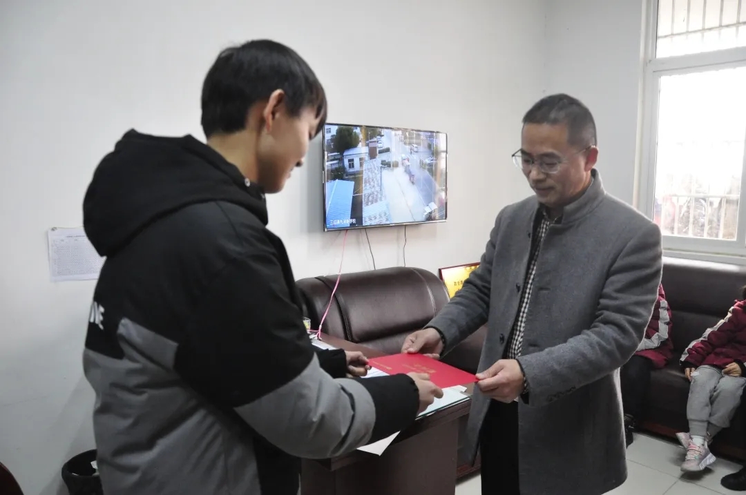 第十一季“大爱星空体育网页版,星空体育（中国）官方网站登录界面 暖冬行动”媒体汇编