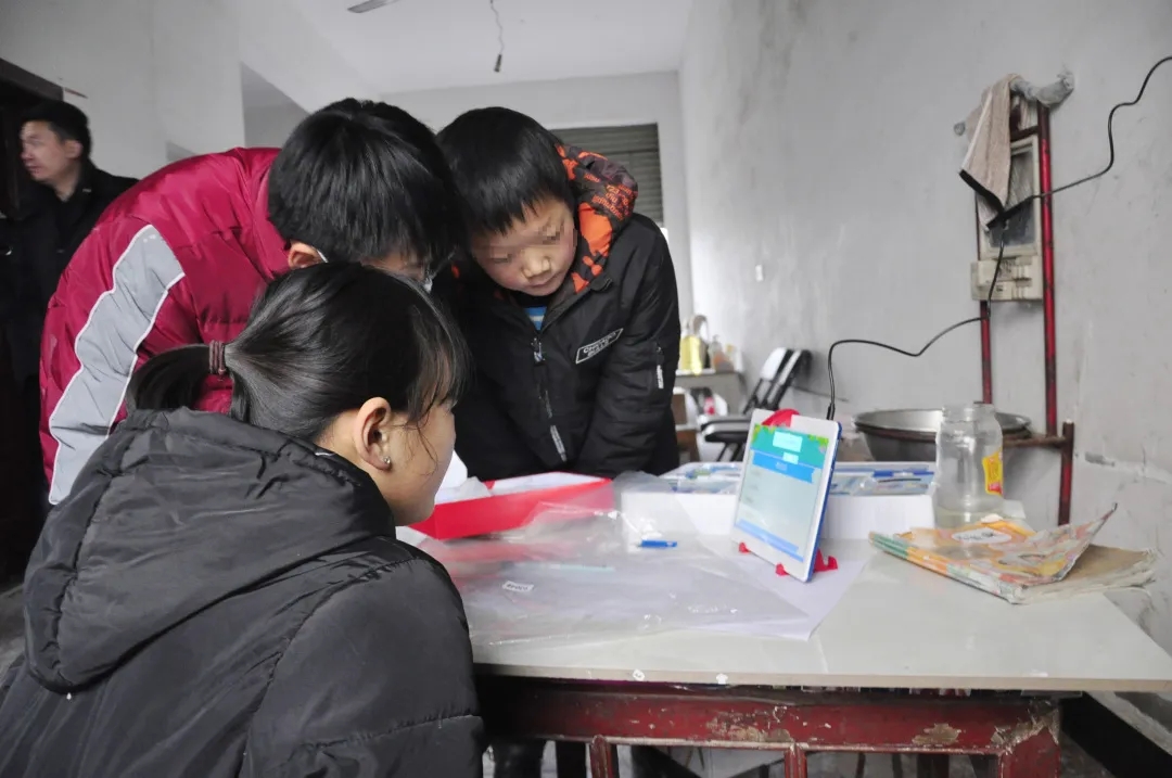 第十一季“大爱星空体育网页版,星空体育（中国）官方网站登录界面 暖冬行动”媒体汇编