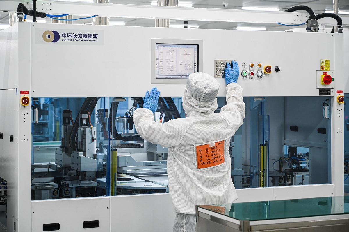 转型新样板 星空体育网页版,星空体育（中国）官方网站登录界面低碳新能源6GW n-TOPCon 电池顺利投产