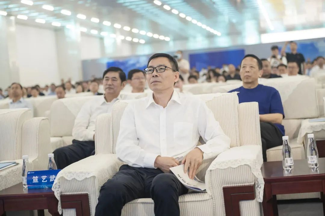 转型新样板 星空体育网页版,星空体育（中国）官方网站登录界面低碳新能源6GW n-TOPCon 电池顺利投产