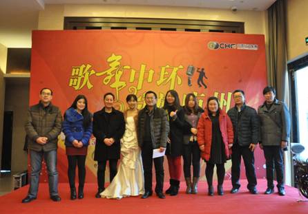 歌舞星空体育网页版,星空体育（中国）官方网站登录界面 绽放庐州——2015“星空体育网页版,星空体育（中国）官方网站登录界面杯”歌舞大赛北城赛区首站海选劲爆开唱