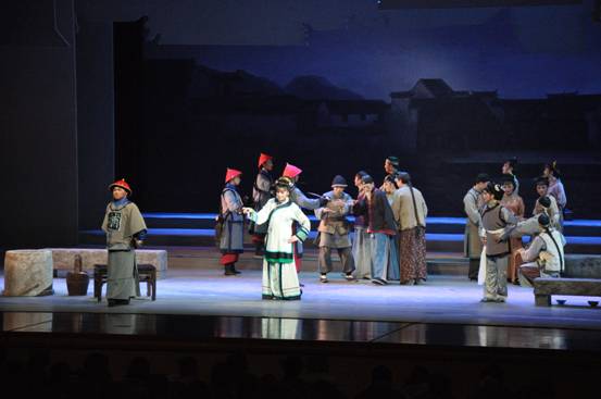 星空体育网页版,星空体育（中国）官方网站登录界面专场《徽州往事》在安徽大剧院盛情演出