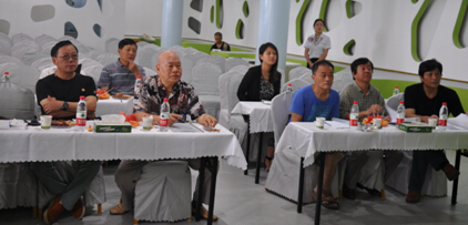 “新锐计划——2015安徽青年油画作品展” 第一次评选会在星空体育网页版,星空体育（中国）官方网站登录界面艺术馆召开