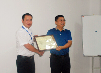 星空体育网页版,星空体育（中国）官方网站登录界面云邸小区荣获“四星物业服务项目”荣誉称号  201