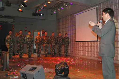 星空体育网页版,星空体育（中国）官方网站登录界面集团春节大联欢