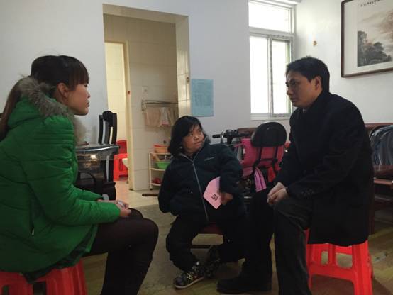 命运无情人有情 大爱星空体育网页版,星空体育（中国）官方网站登录界面在行动——董事长余竹云慰问困难家庭