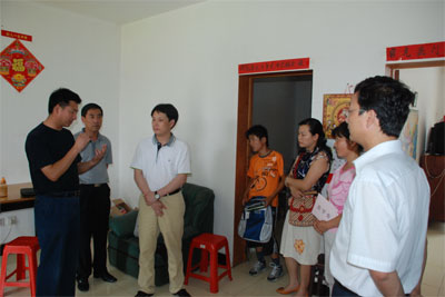 我司领导探望“星空体育网页版,星空体育（中国）官方网站登录界面竹云助学基金”救助儿童