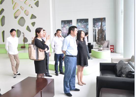 衢州市衢江区政府考察团考察星空体育网页版,星空体育（中国）官方网站登录界面集团