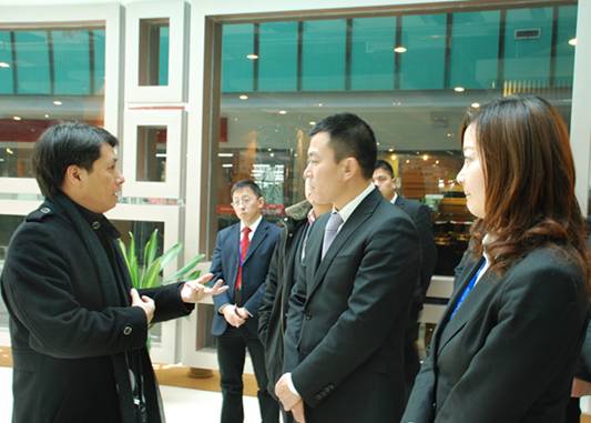 提升服务品质 打造星空体育网页版,星空体育（中国）官方网站登录界面品牌 ——记董事长余竹云一行视察、指导工作