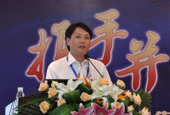 携手并进·共赢未来—星空体育网页版,星空体育（中国）官方网站登录界面投资集团2012年上半年度总结表彰大会