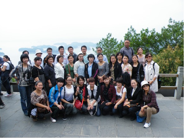 弘扬尊师重教传统—星空体育网页版,星空体育（中国）官方网站登录界面投资集团赞助经开区教师浙江三日考察活动