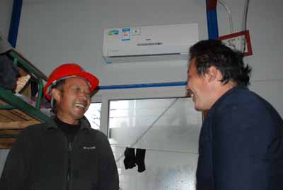 全市安全文明生产工作成绩显著 百日会战工作小组实地观摩星空体育网页版,星空体育（中国）官方网站登录界面城