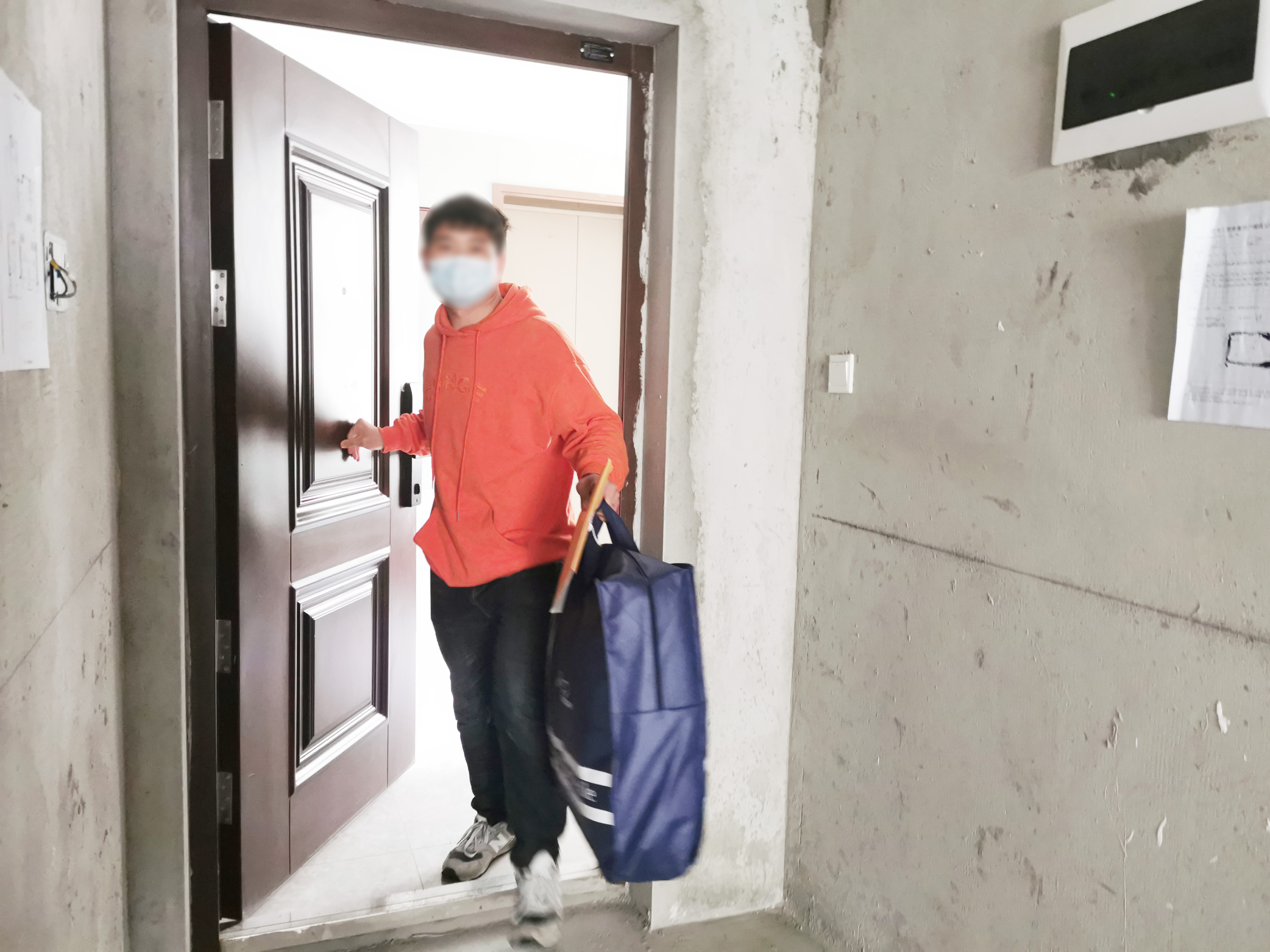 理想生活就是“一屋两人三餐四季”